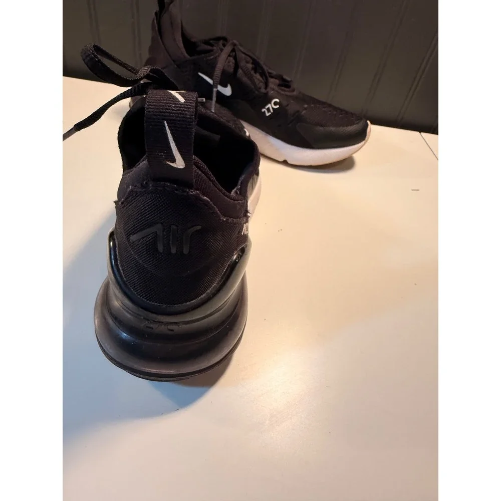 Nike Air Max 270 Black White Sneakers AH6789-001 Mens Size 6 Womens 7.5